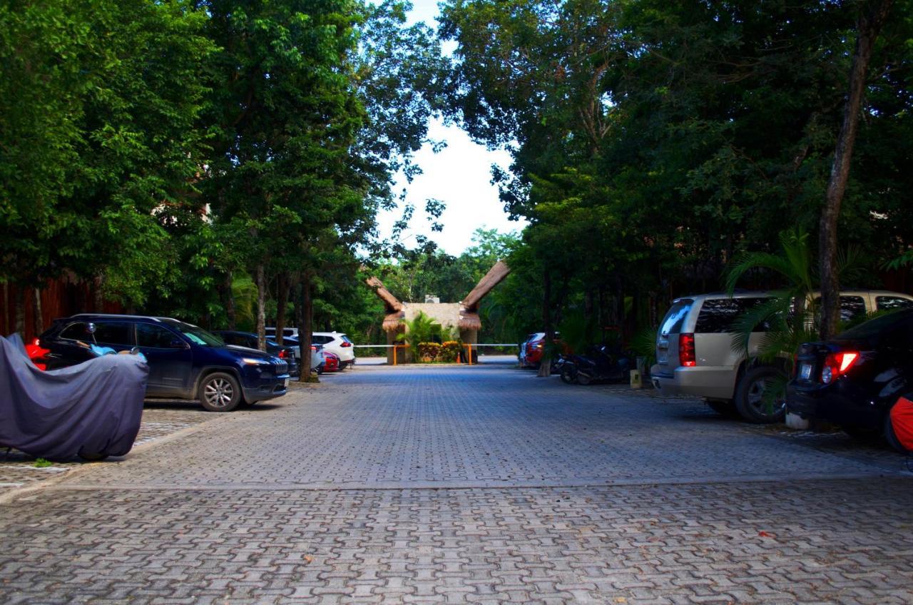 Puerta Zama - Luxury Apartments Тулум Екстериор снимка